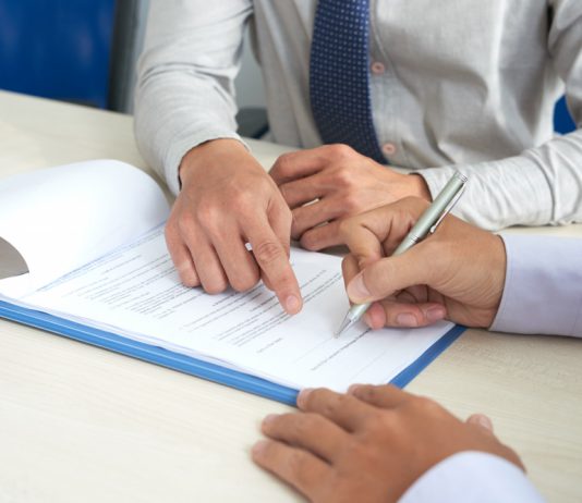 מה חשוב לדעת על חוזים עסקיים