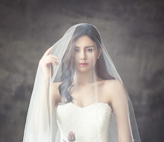 שמלות כלה מפוארות ושמלות כלה שנייה